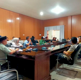 Komisi II DPRD Jeneponto Gelar RDP Penyesuaian HPP