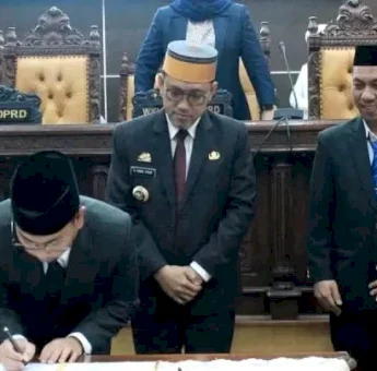 Tetapkan Bupati Terpilih, Ketua DPRD Jeneponto Didis Harap Amanah Ini Diemban Sebaik-baiknya