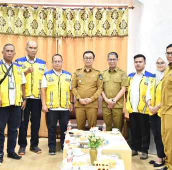 Bupati Soppeng Suwardi Haseng Sambut Audiensi Ditjen PS Kemensos RI Terkait Lokasi Persiapan Sekolah Rakyat