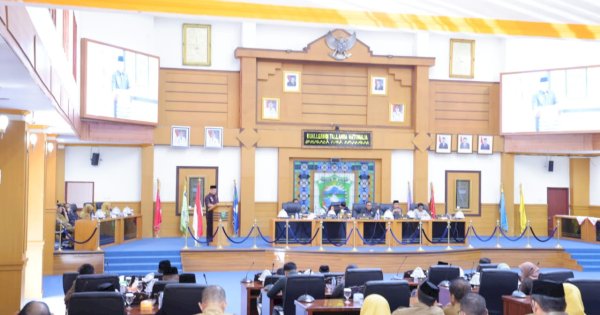Paripurna DPRD Pangkep, Bupati Yusran Jawab Pandangan Fraksi