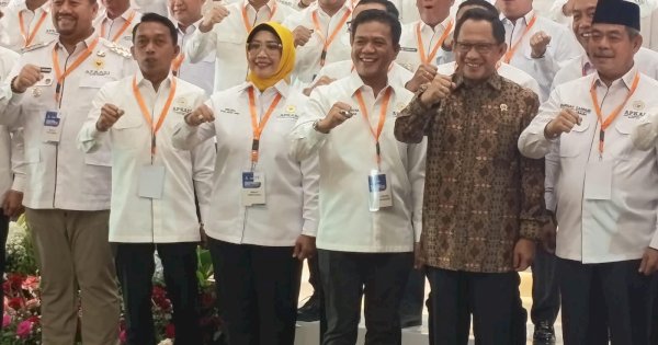 Dilantik Tito Karnavian, Syaharuddin Alrif Siap Jalankan Amanah Sebagai Waketum Apkasi Bidang Pangan