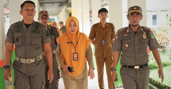 Satpol PP Lutim Awasi Kawasan Tanpa Rokok di RSUD I Lagaligo Wotu