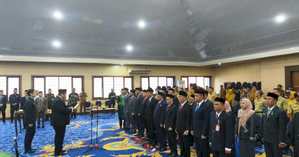 Bupati Maros Chaidir Syam Lantik 25 Pejabat Eselon II