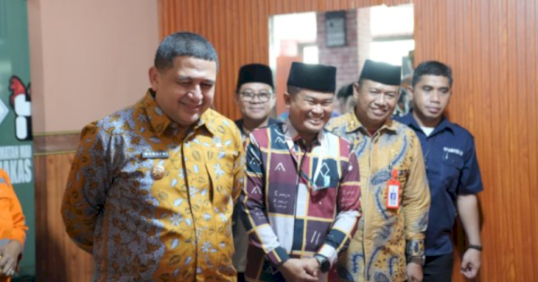 Dorong Kepedulian Sosial, Munafri Target Khitanan Gratis hingga Kepulauan