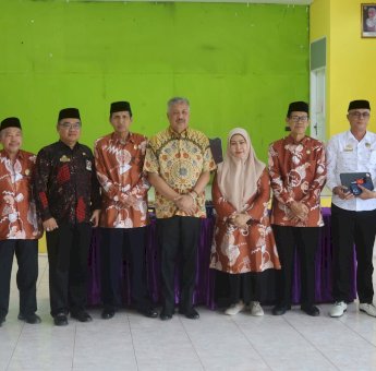 Bupati Pinrang Apresiasi Baznas, Salurkan Bantuan Santunan kepada Anak Yatim dan Penghafal Al-Qur’an