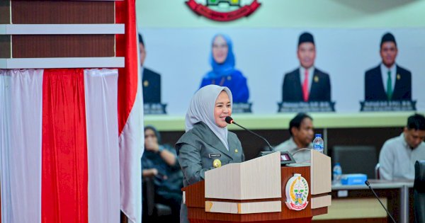 Wagub Sulsel Fatmawati Rusdi Jawab Tuntas Kritik DPRD, Berdiri Dua Jam Baca 126 Halaman di Paripurna