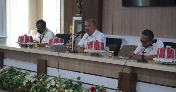 Bupati Pinrang Irwan Hamid Pimpin Rakor Penanganan Stunting dan Kebersihan Lingkungan