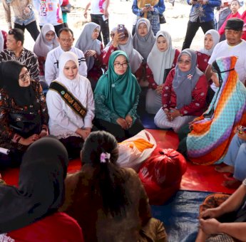 Bunda PAUD dr Andi Arfiah Tasming Beri Dukungan Moril Korban Kebakaran