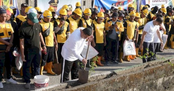 Aksi Nyata Pemkot Makassar, Jumat Bersih Jaga Estetika Kota
