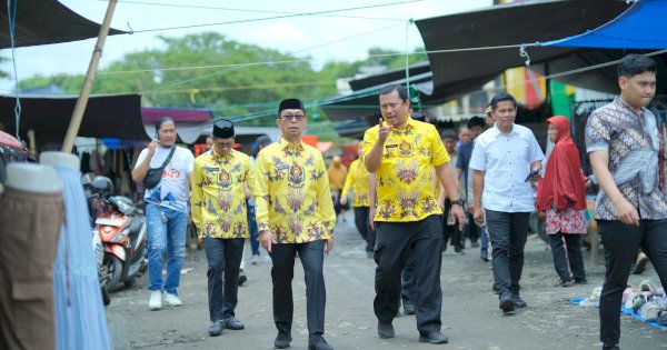 Relokasi Damai Pasar Lamataesso, Bukti Komitmen Keberpihakan Bupati Suwardi Haseng Pada Pedagang Kecil