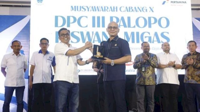 Ketua DPRD Kota Palopo, Darwis saat hadiri Musda X Hiswana Migas DPC III Palopo