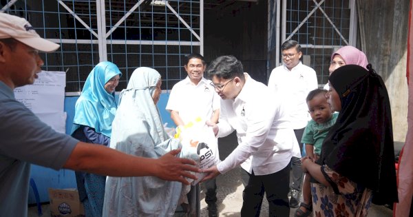 Korban Kebakaran Rappokalling Makassar Terima Bantuan dari PSI Sulsel