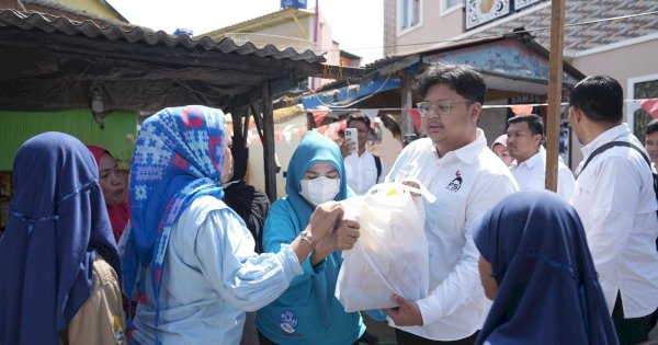 Muammar Gandi kembali Sapa Warga Makassar dengan Jumat Berkah