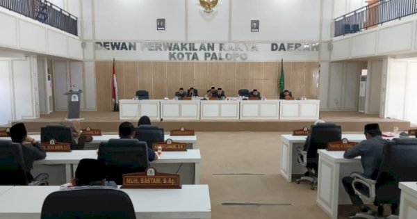 3 Fraksi DPRD Palopo Walk Out dari Rapat Paripurna Penyerahan Rancangan Awal RPJMD 2025-2029
