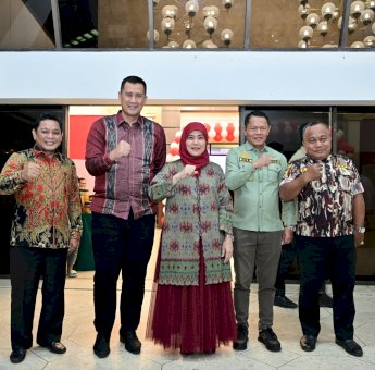 Fathur Rahim Dampingi Wali Kota Makassar di Peringatan HUT PEPABRI