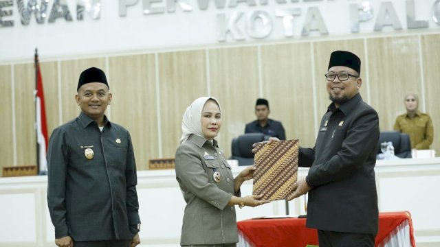 DPRD Palopo Sahkan APBD Perubahan 2025