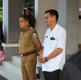 Lepas Kontingan Bulu Tangkis Ke Porprov Sulsel, Wabup Pinrang Sudirman Bungi Dorong Semangat Kebersamaan