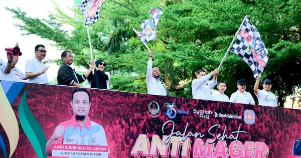 Gubernur Andi Sudirman Lepas Puluhan Ribu Peserta Jalan Sehat Anti Mager Peringatan 356 Tahun Sulsel