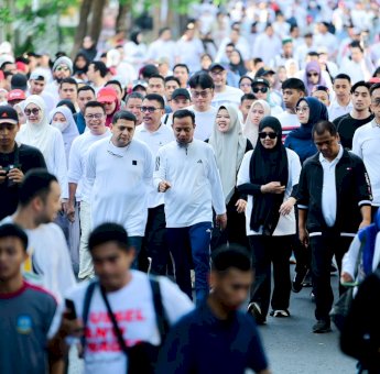 Andi Sudirman, Fatmawati Rusdi dan Appi Jalan Sehat Bersama di Anti Mager Peringatan 356 Tahun Sulsel