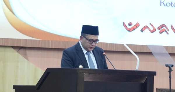 Paripurna DPRD Makassar, Munafri Arifuddin Sampaikan Tanggapan Atas Pemandangan Fraksi Terhadap RPJMD 2025-2029
