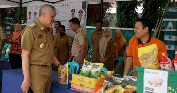 Bupati Irwan Tinjau Gerakan Pangan Murah, Pastikan Harga Kebutuhan Pokok Tetap Stabil