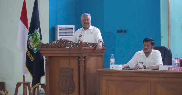 Bupati Irwan Pimpin Sidang Komisi Irigasi, Tegaskan Pengelolaan Air Harus Berpihak ke Petani