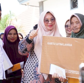 Wabup Puspawati Harap Warga Lanjut Usia Hidup Terjamin Lewat Kartu Lansia
