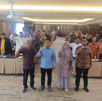 Ketua Komisi B DPRD Makassar Dorong Penguatan Pasar Tradisional Lewat Sosialisasi Perda