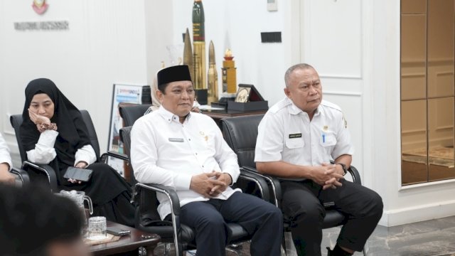 Kepala Badan Kesbangpol Kota Makassar, Fathur Rahim.