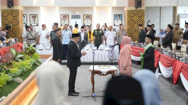 Lengkapi Formasi DPRD Makassar, Apiaty Amin Syam Resmi Menjabat Anggota PAW