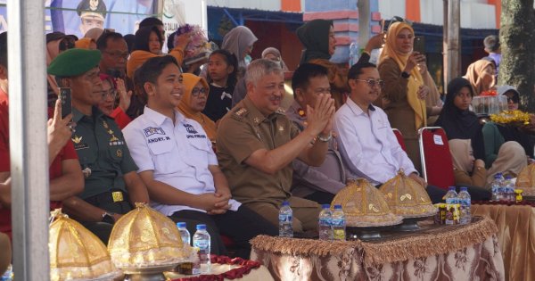 Bupati Irwan: Seni dan Budaya Dorong Pariwisata dan UMKM Pinrang