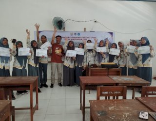 Program Pengabdian Masyarakat UNM Berhasil Tingkatkan Kepercayaan Diri Siswa Takalar