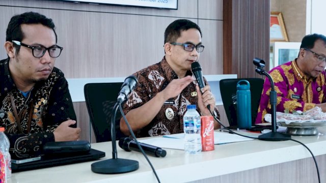 Wabup Pinrang Pimpin Rakor, Pastikan Harga Kebutuhan Pokok Terkendali Jelang Nataru