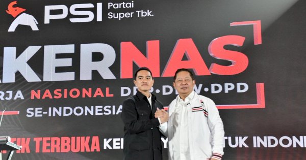 Ketum PSI Kaesang Pangarep Jaketkan Rusdi Masse di Rakernas, Ribuan Kader Sambut Antusias