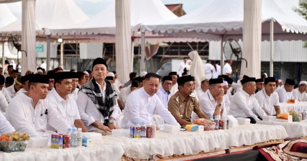 Bergiliran Hadir di Bukber HUT Rusdi Masse, Kepala Daerah-Legislator Sulsel Tunjukkan Soliditas