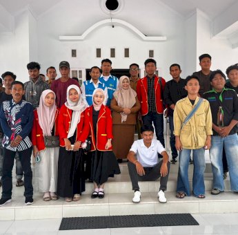 Mahasiswa dan Warga Boja Desak PLN Bersurat ke Provinsi Saat Audiensi Bupati Sinjai Bahas Tindak Lanjut Distribusi Listrik