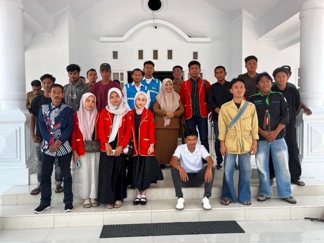 Mahasiswa dan Warga Boja Desak PLN Bersurat ke Provinsi Saat Audiensi Bupati Sinjai Bahas Tindak Lanjut Distribusi Listrik