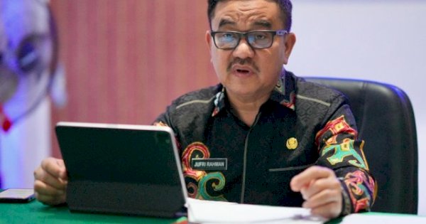Pemprov Sulsel Perkuat Pengendalian Inflasi, Sekda Paparkan Lima Arahan Strategis untuk TPID Zona IV