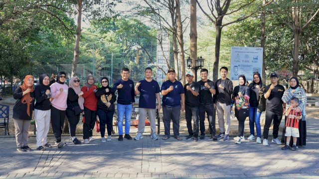 Dispora Makassar Gelar World Clean Up Day 2026 di Taman Pakui