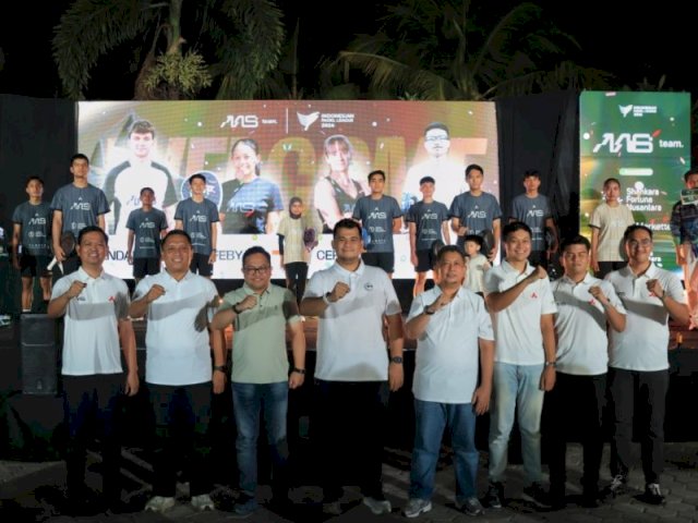 Dispora Makassar Dukung AAS Padel Team Berlaga di Indonesian Padel League